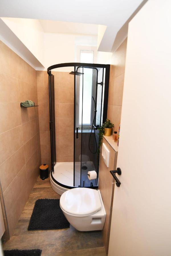 Nicole Apartment غييكا المظهر الخارجي الصورة