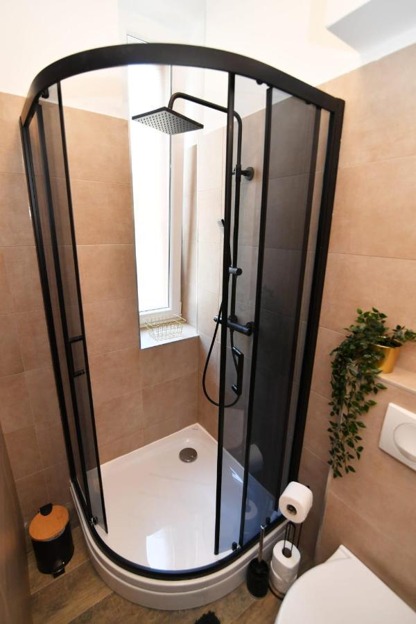 Nicole Apartment غييكا المظهر الخارجي الصورة